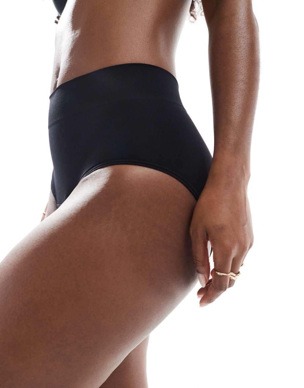 Modibodi ModiComfort Seamless Full briefs 2 Pack Light-Moderate in black Product Image