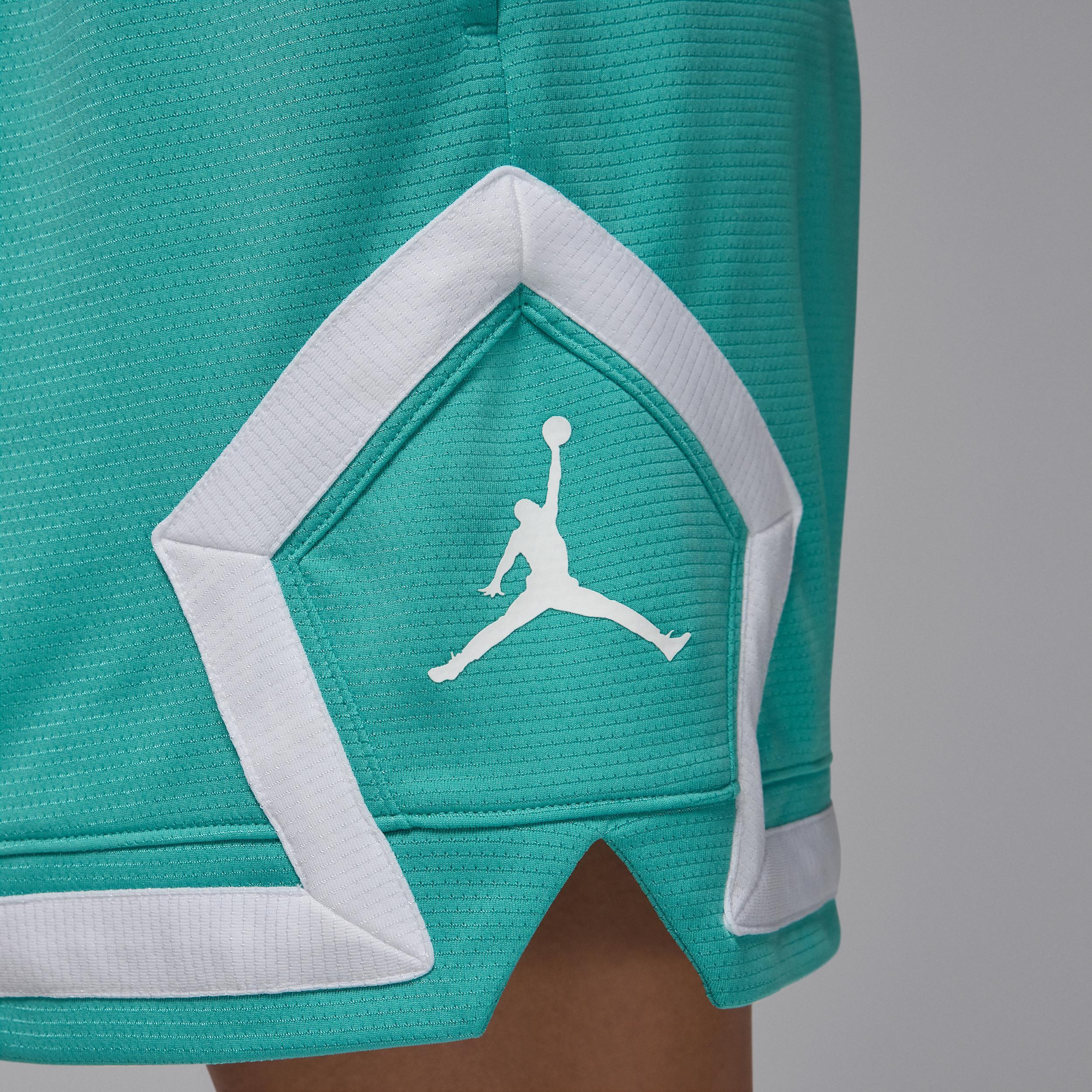 Women's Jordan Sport 4" Diamond Shorts Product Image