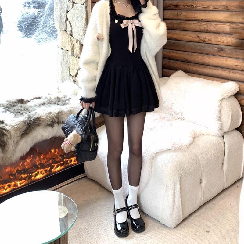 Long Sleeve Square-Neck Ruffled-Trim Bow Accent Slim-Fit Mini A-Line Dress Product Image