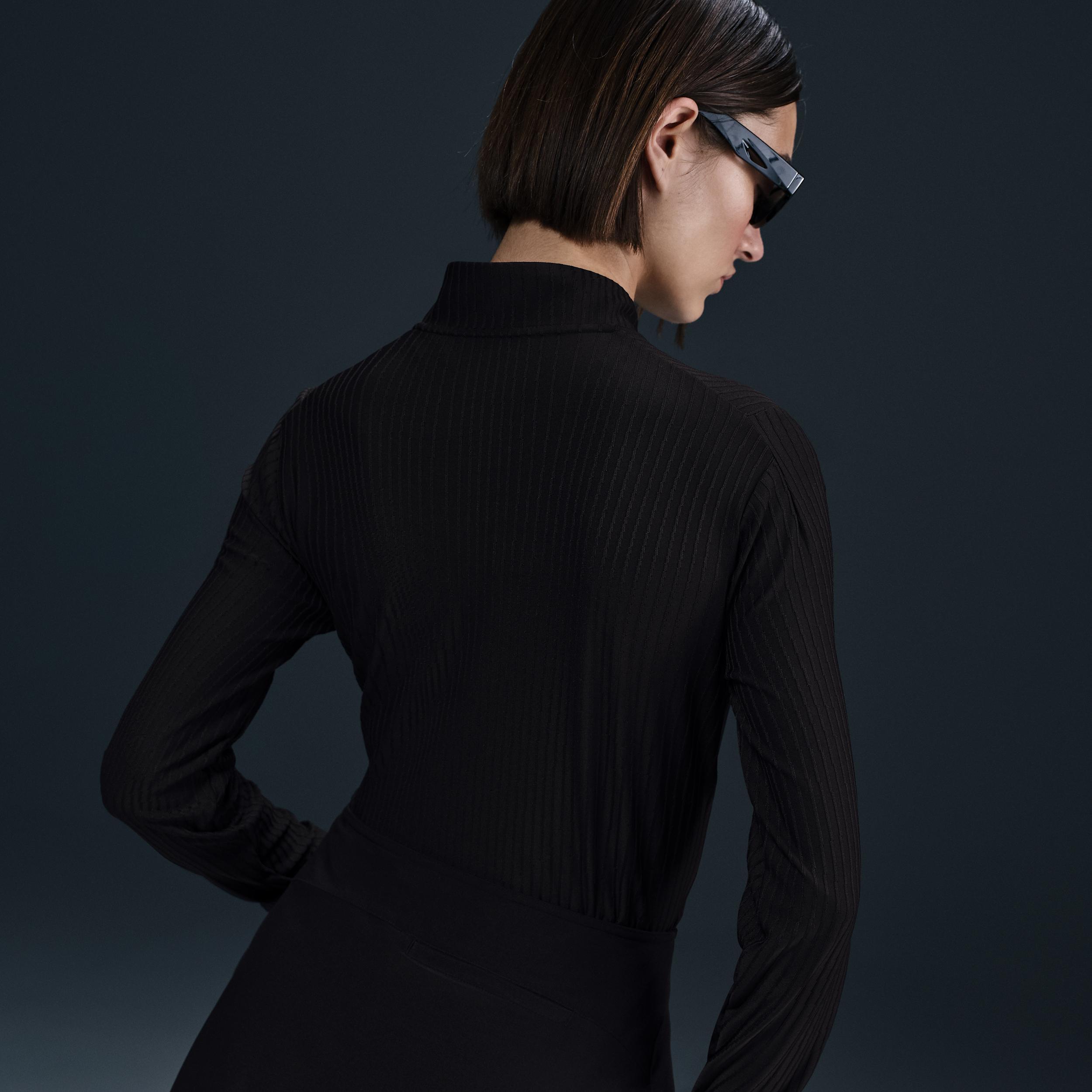 Nike Tour Women's Dri-FIT ADV 1/2-Zip Golf Top Product Image