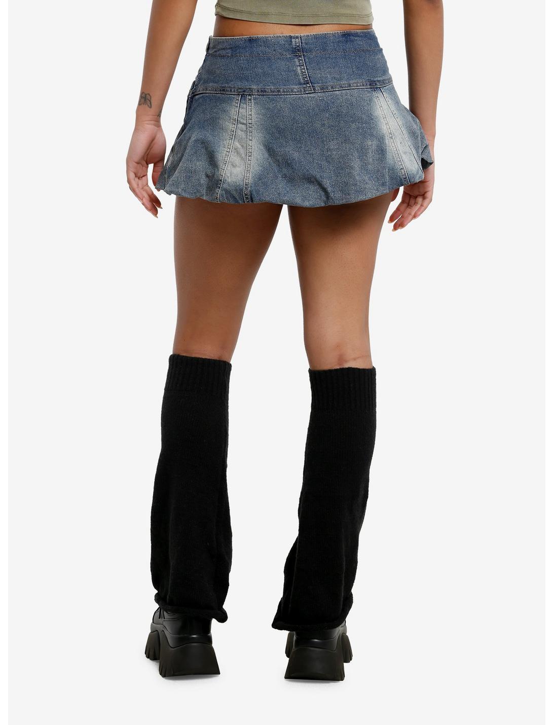 Vintage Wash Triple Buckle Denim Bubble Skort Product Image