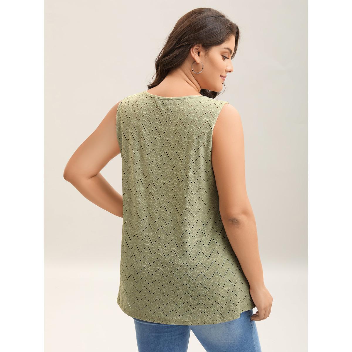 Plus Size Textured Layered Hem Tank Top Women Sage Texture Round Neck Everyday-Casual Tank Tops Camis BloomChic 26/4X Product Image