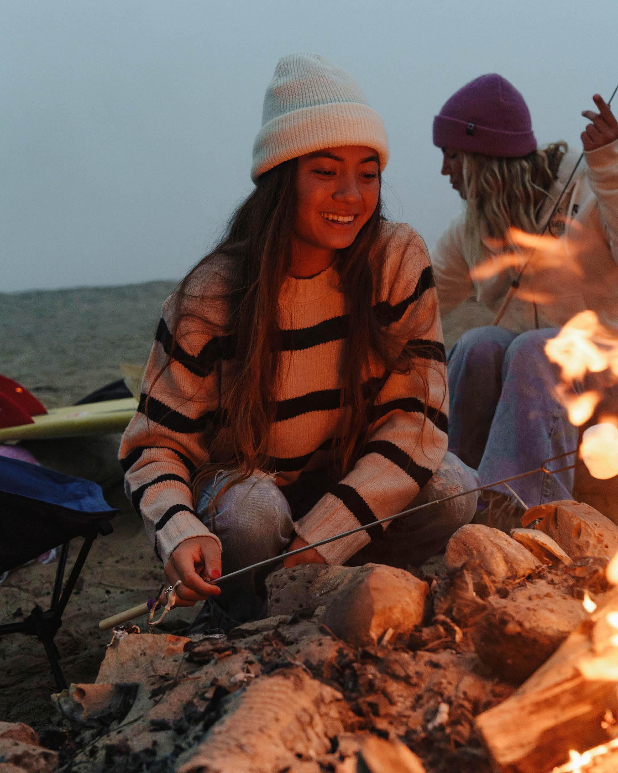 Breezer Beanie - Off White Female Product Image