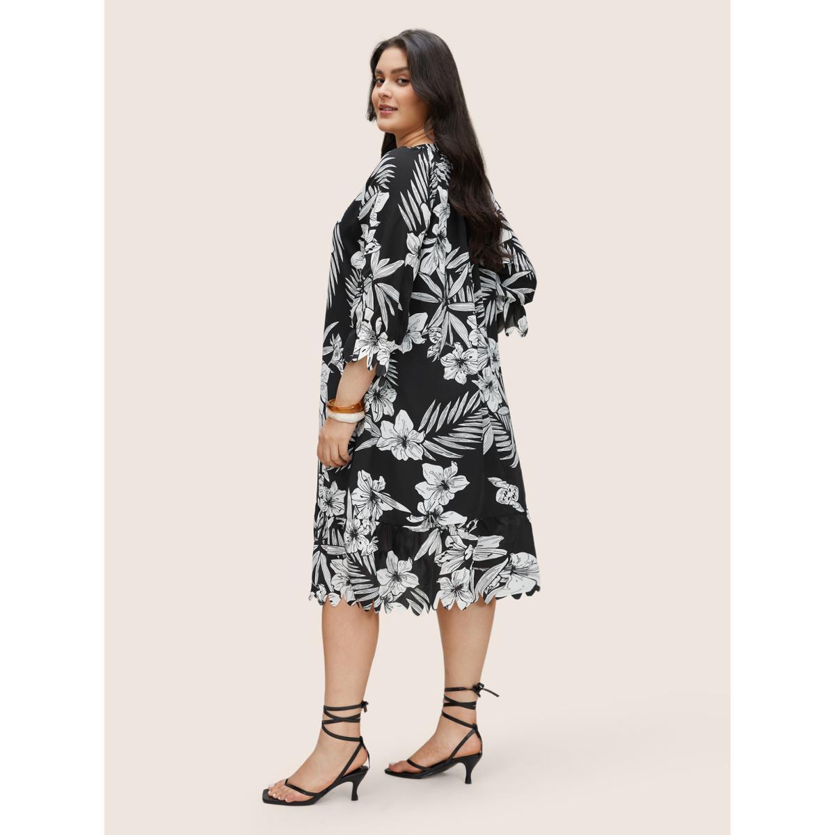 Plus Size Floral Print Tie Neck Scalloped Trim Dress BlackFlower Women Resort Non V-neck Elbow-length sleeve Curvy Midi Dress BloomChic 18-20/2X Product Image