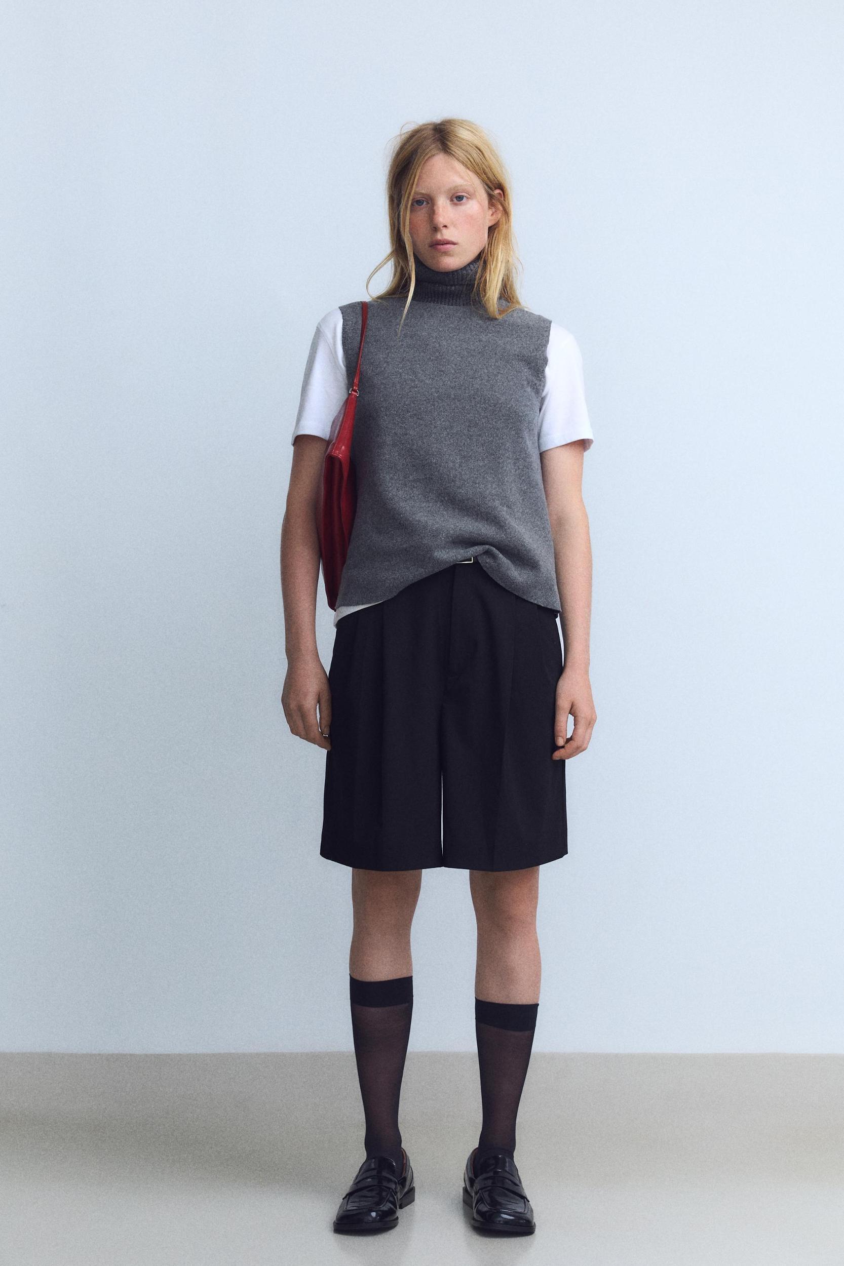 SOFT HIGH COLLAR TOP Product Image