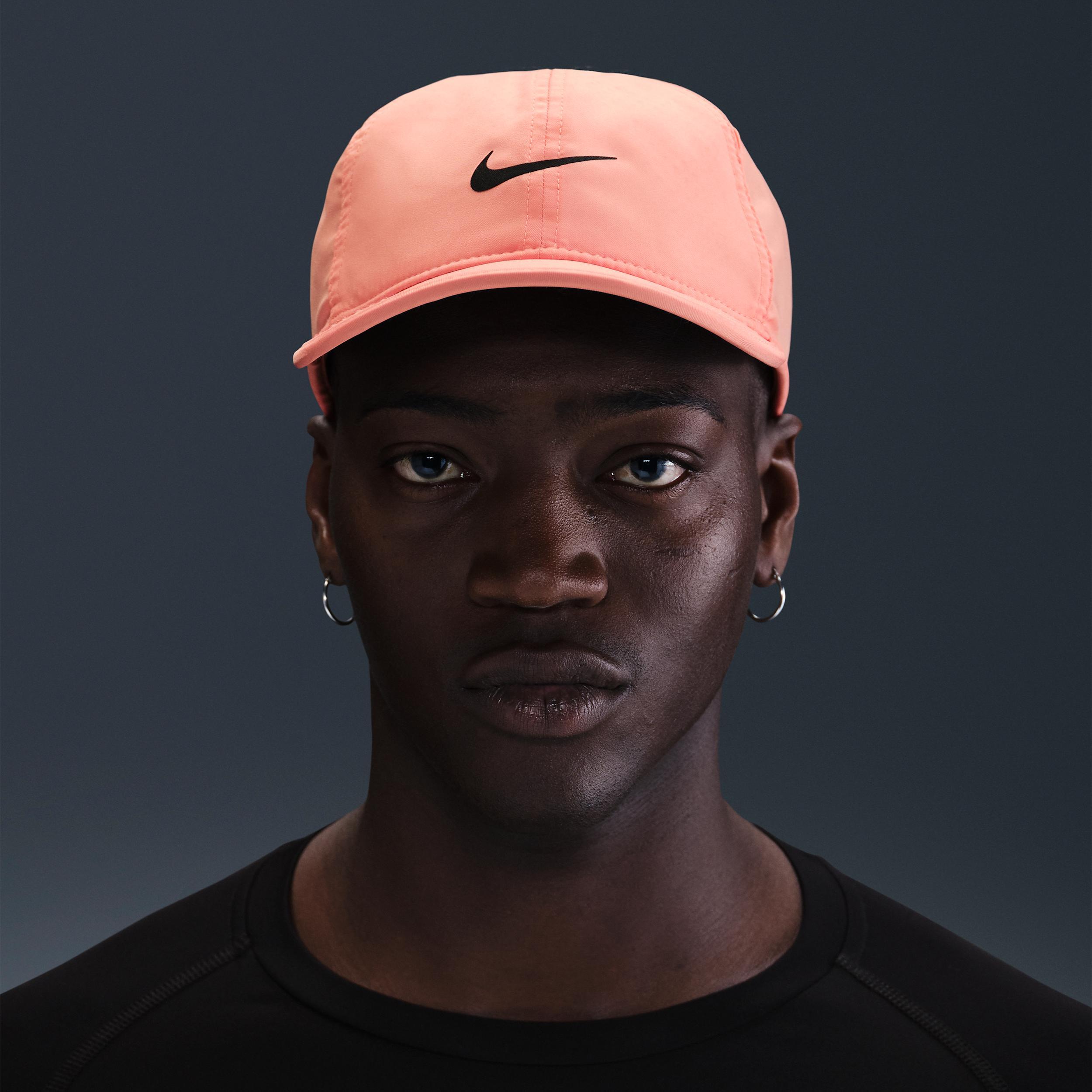 Nike Unisex Dri-FIT Club Unstructured Featherlight Cap Product Image