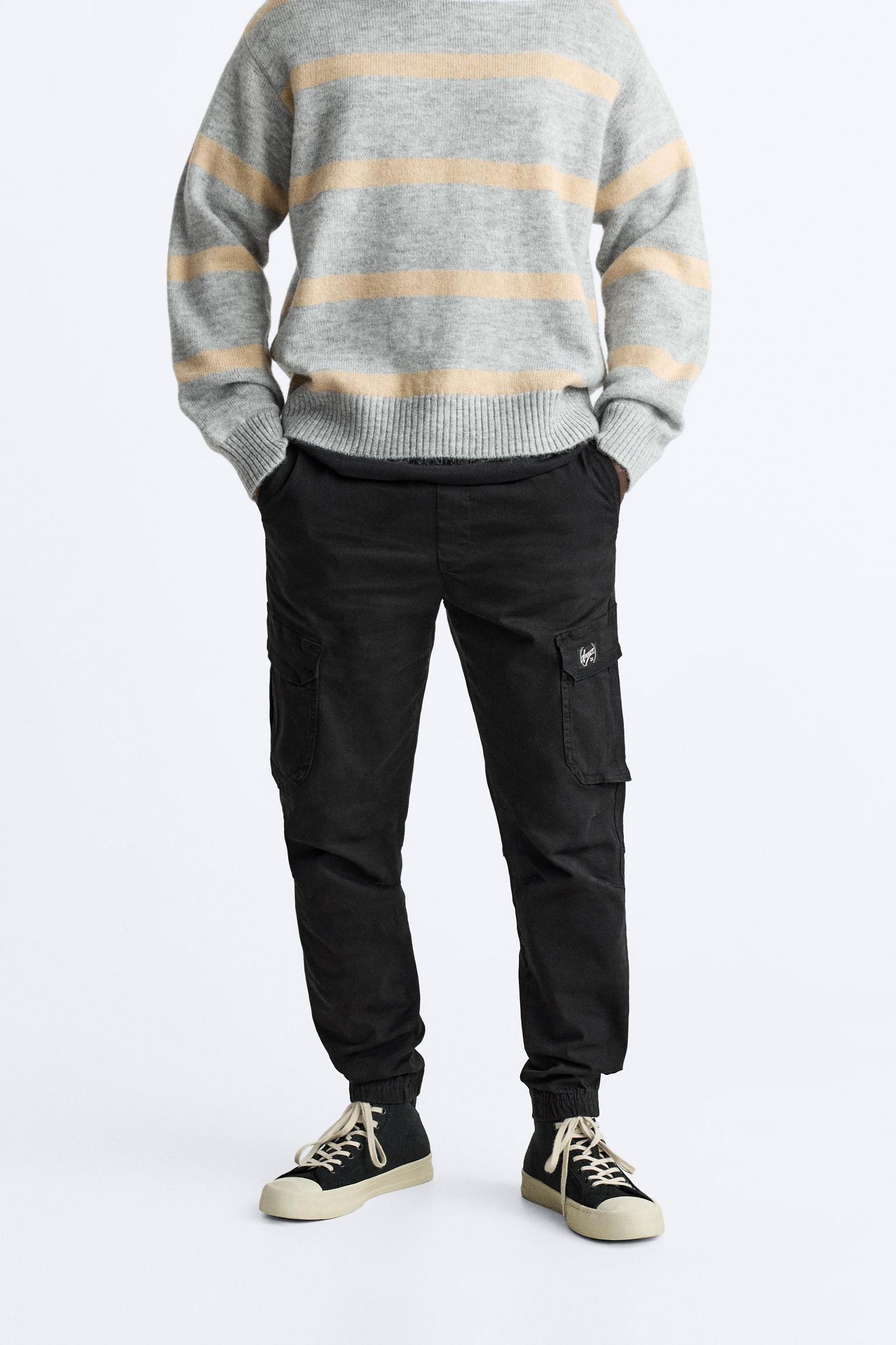 CARGO PANTS Product Image