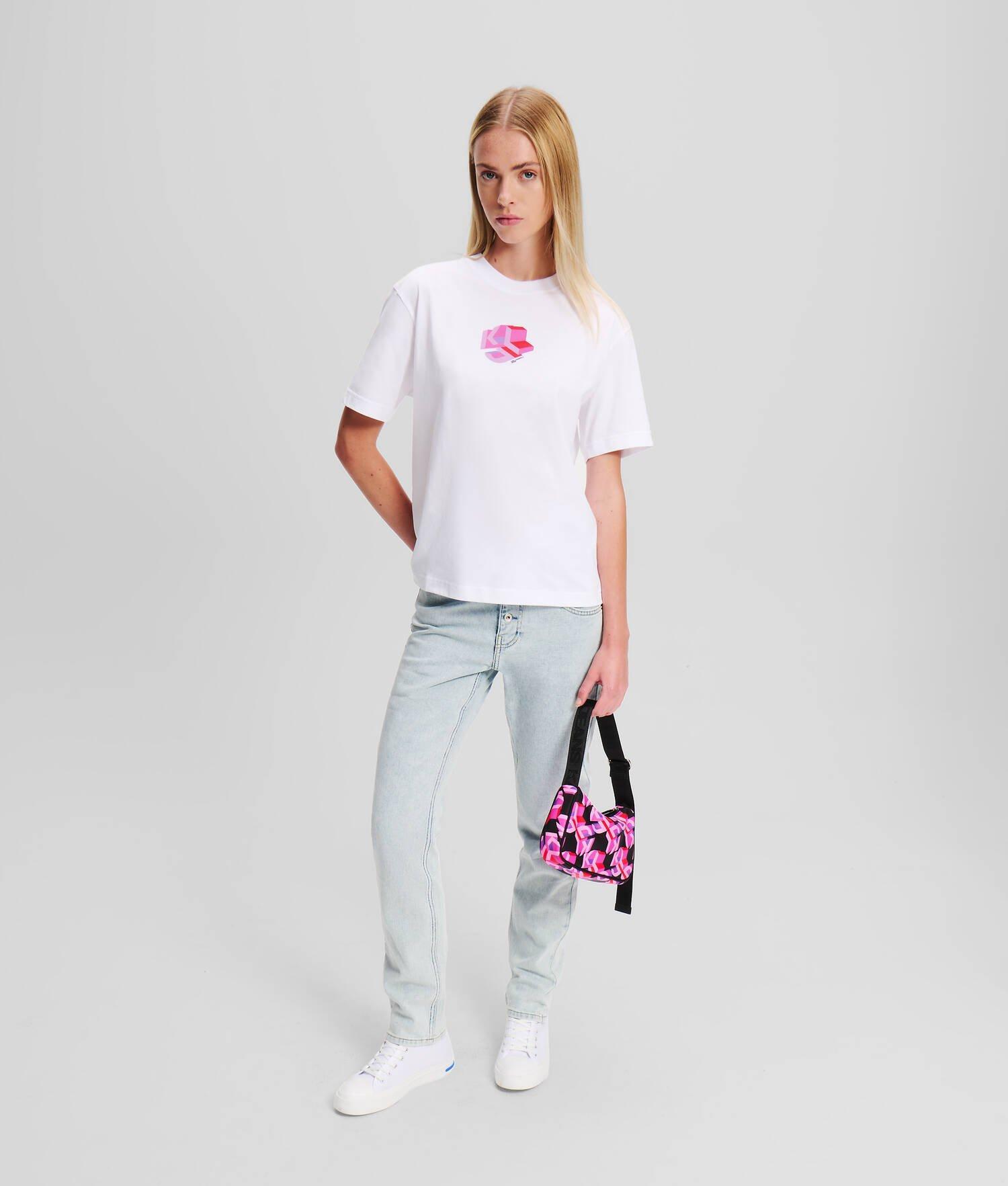 KLJ HIGH-RISE TAPERED JEANS Product Image