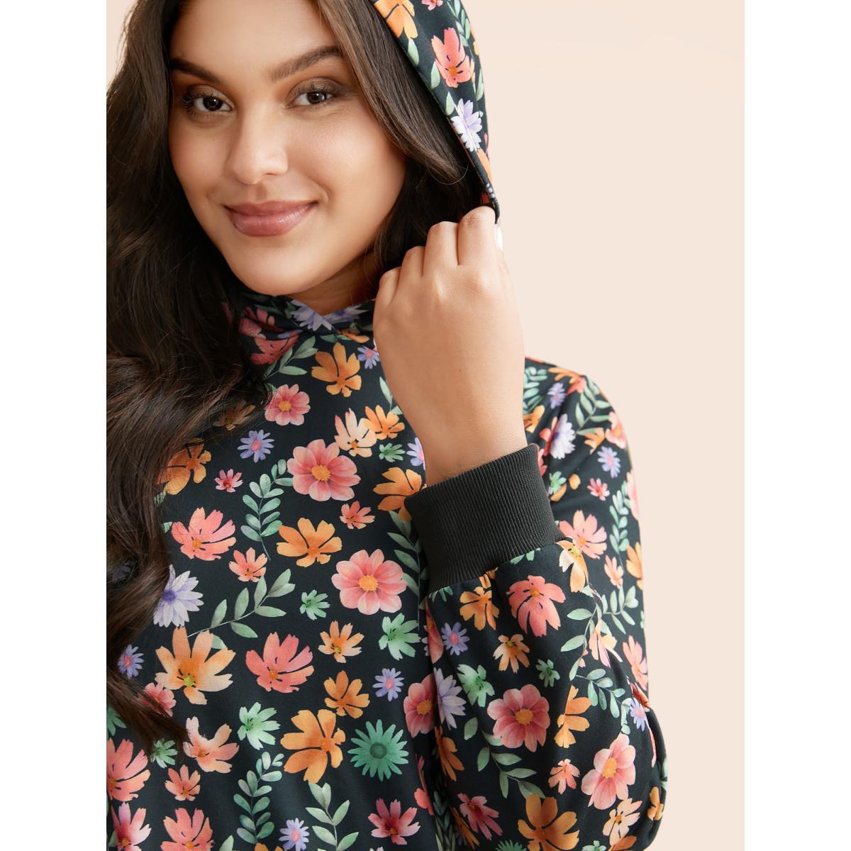 Plus Size Floral Patchwork Pocket Hooded Sweatshirt Women Multicolor Casual Contrast Hooded Everyday Sweatshirts BloomChic 28/5X Product Image