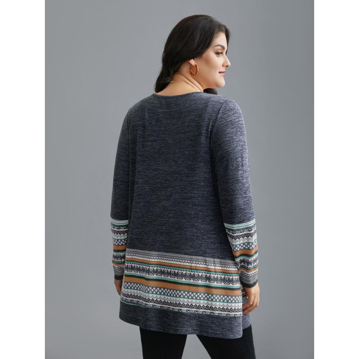 Plus Size Tunic Boho Print Pocket T-shirt Indigo Women Casual Contrast Round Neck Loose Everyday T-shirts BloomChic 22-24/3X Product Image