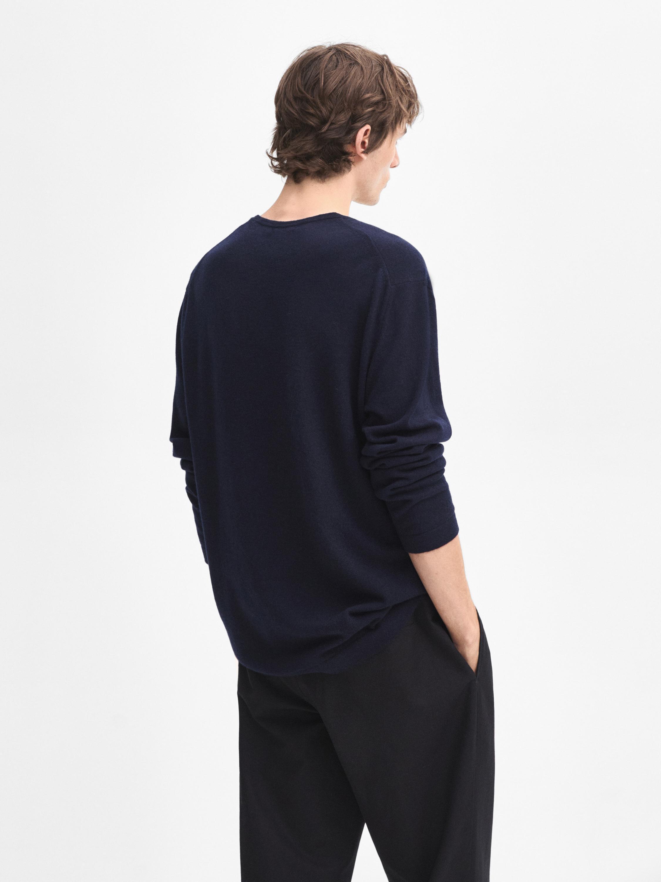 100% cashmere fine sweater · Navy Blue, Dark Grey, Dark Khaki · Sweaters And Cardigans | Massimo Dutti Product Image