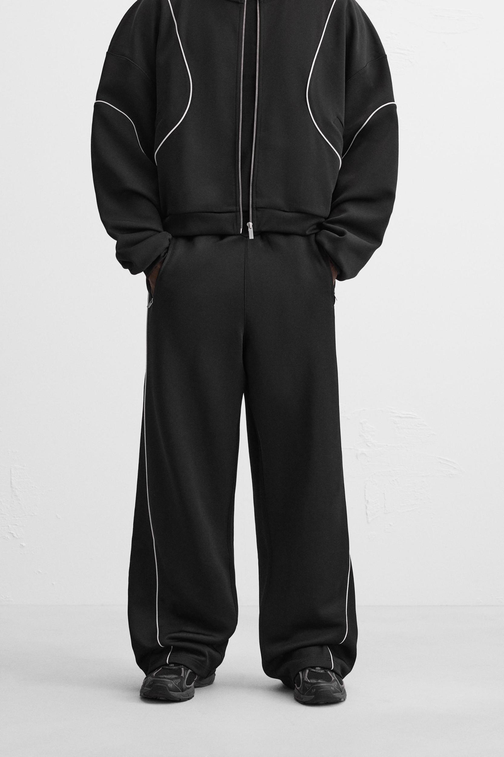 CONTRAST TECHNICAL PANTS Product Image