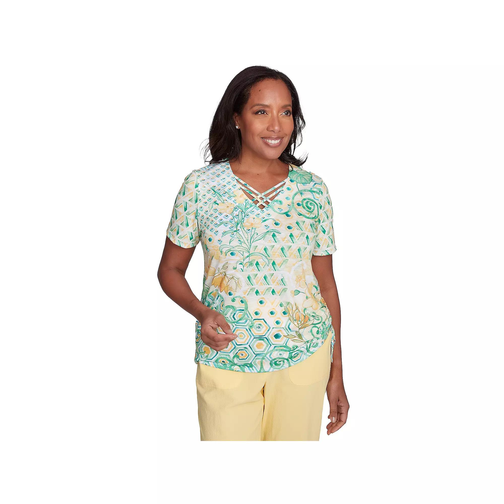 Women's Tropical Geometric Patchwork Tee, Size: Large, Green Team Product Image