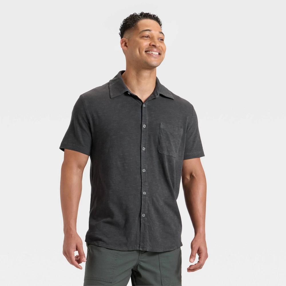 Men's Short Sleeve Slub Button-Down Shirt - Goodfellow & Co™ Product Image