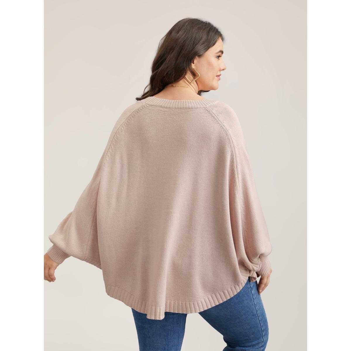 Plus Size Bat Sleeve Curved Hem Pullover MistyRose Women Casual Loose Long Sleeve Round Neck Everyday Pullovers BloomChic 28/5X Product Image