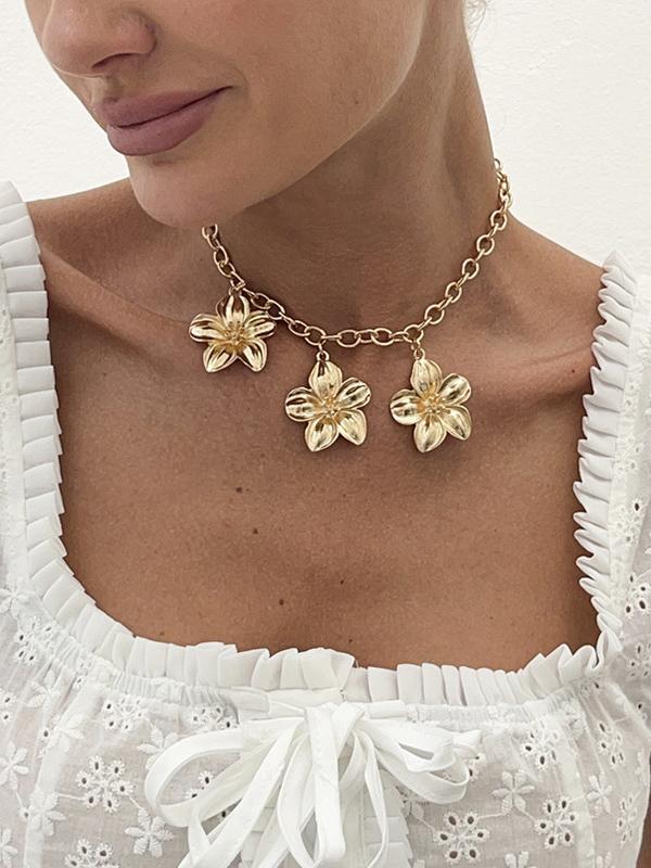 Flower Shape Necklaces Accessories Product Image