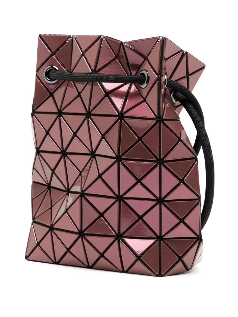 wring gloss crossbody bag Product Image