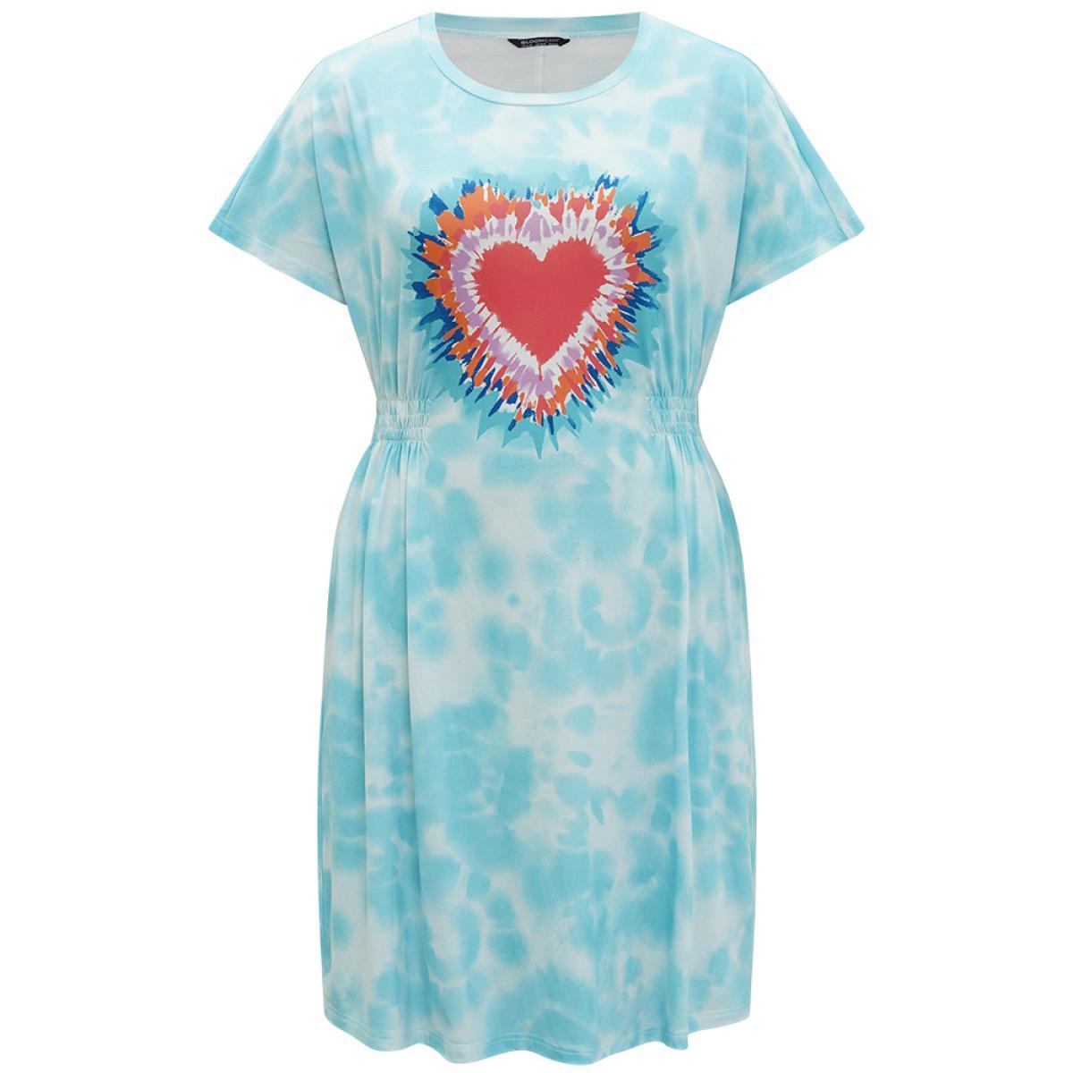 Plus Size Tie Dye Heart Print Shirred Batwing Sleeve Dress Multicolor Women Casual Tie Dye Round Neck Short sleeve Curvy Midi Dress BloomChic 14-16/1X Product Image