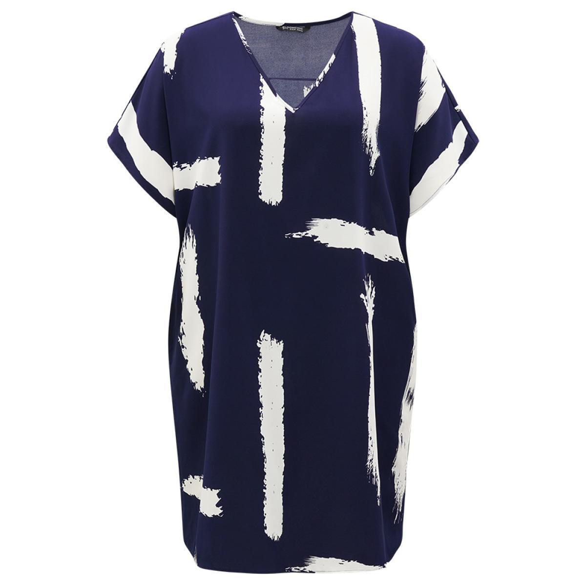 Plus Size Brush Print Keyhole Pocket Dolman Sleeve Dress Indigo Women Elegant Printed Keyhole Cut-Out Half Sleeve Curvy Knee Dress BloomChic 10/M Product Image