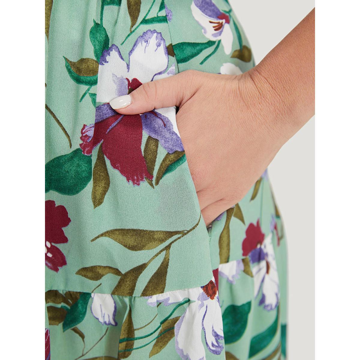 Plus Size Floral Print Pocket Frill Trim Ruffle Layered Hem Dress Mint Women Elegant Gathered V-neck Short sleeve Curvy Midi Dress BloomChic 10/M Product Image
