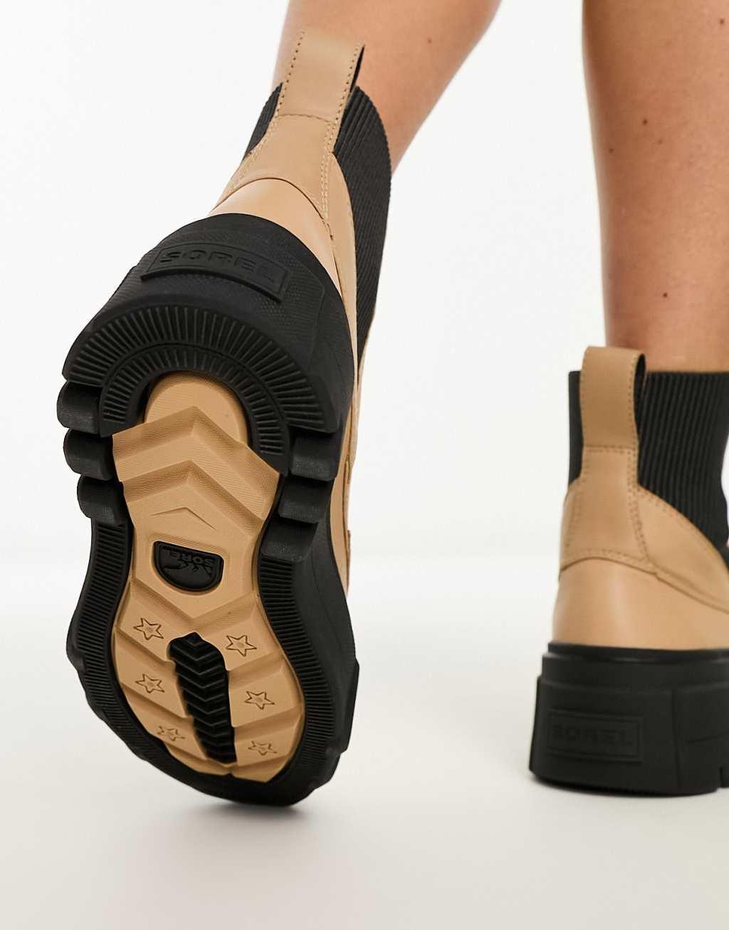 Sorel Womens Caribou X Platform Chelsea Boots Product Image