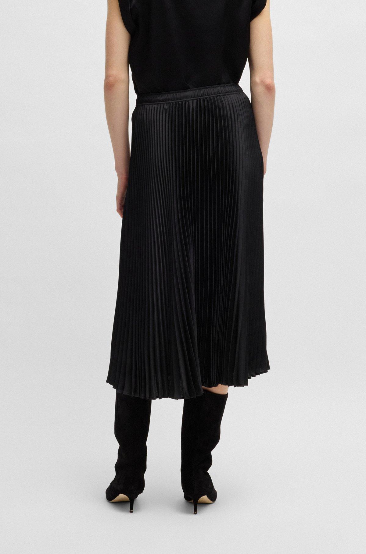 Plissé skirt with micro print Product Image