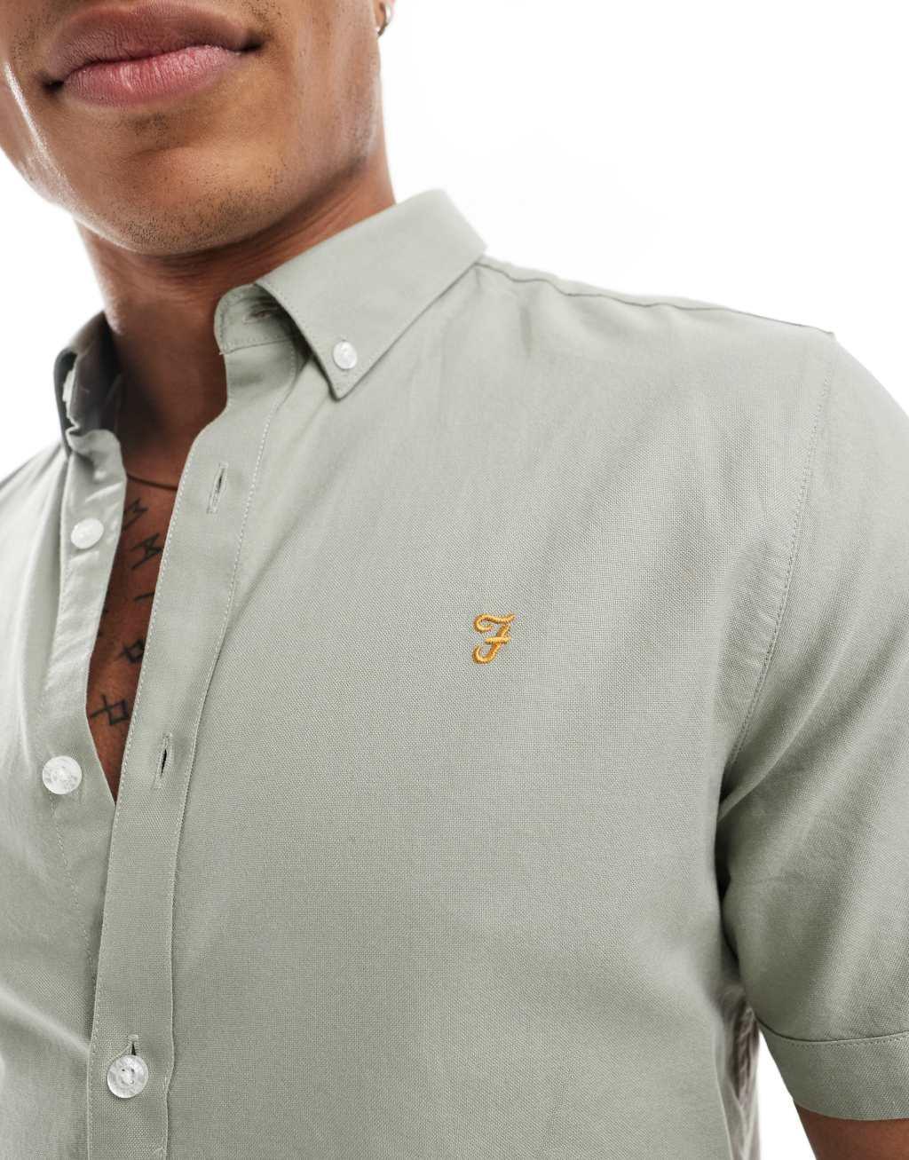 Farah Brewer slim fit short sleeve shirt in green  Product Image