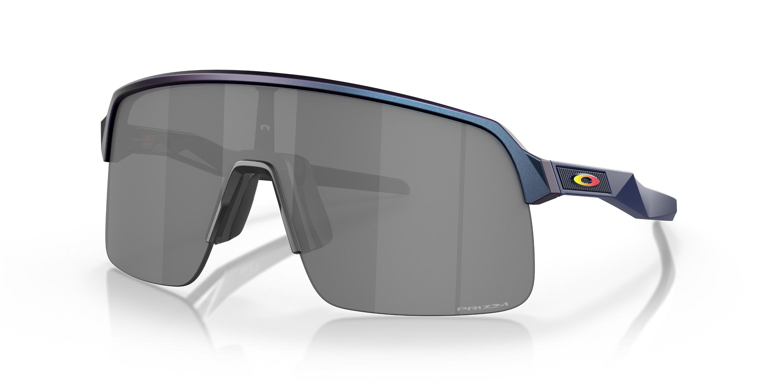 Oakley Mens OO9463 Sutro Lite 39mm Rectangle Sunglasses - Matte Black/Prizm Black Product Image