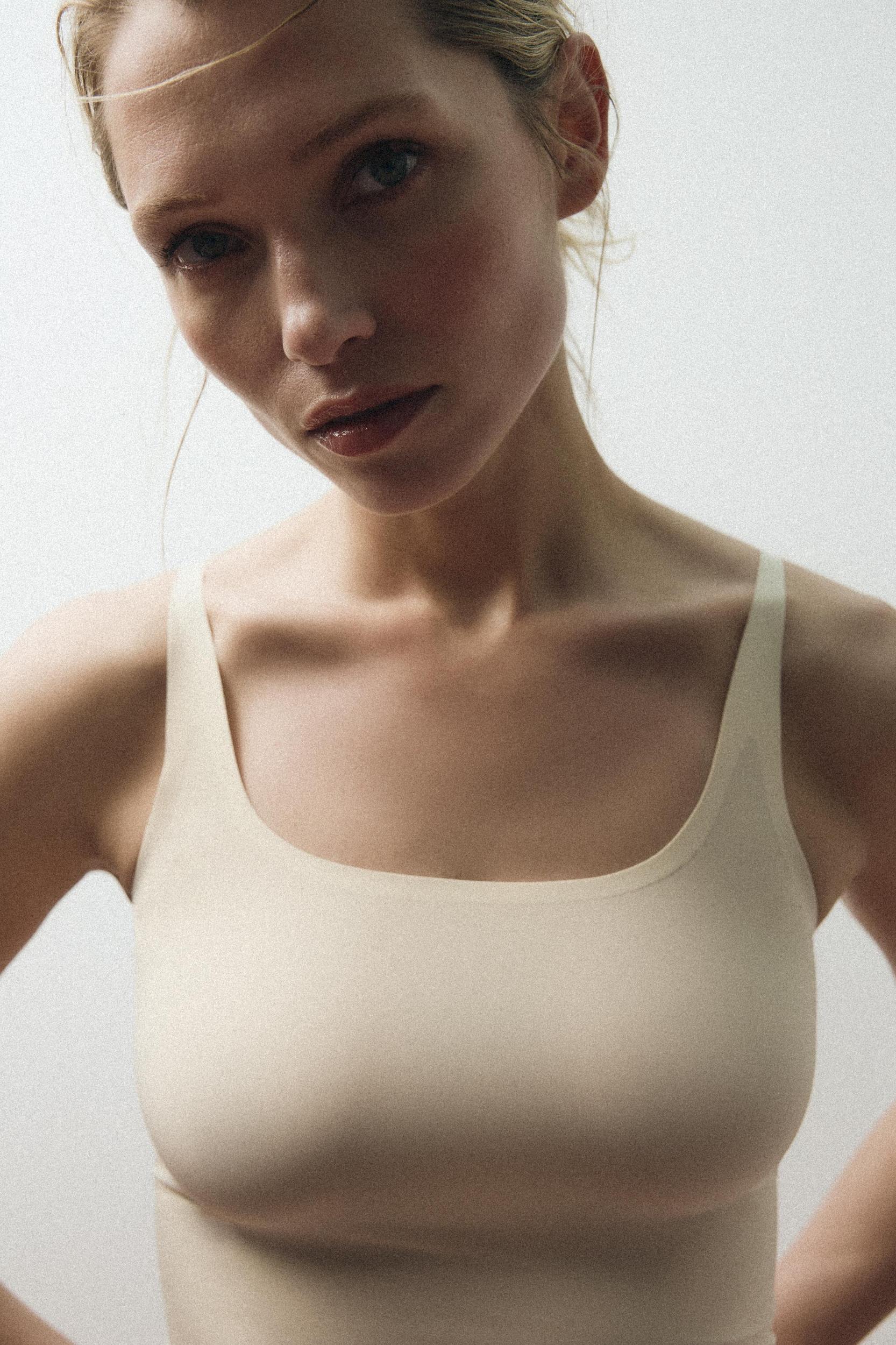 POLYAMIDE TANK TOP Product Image