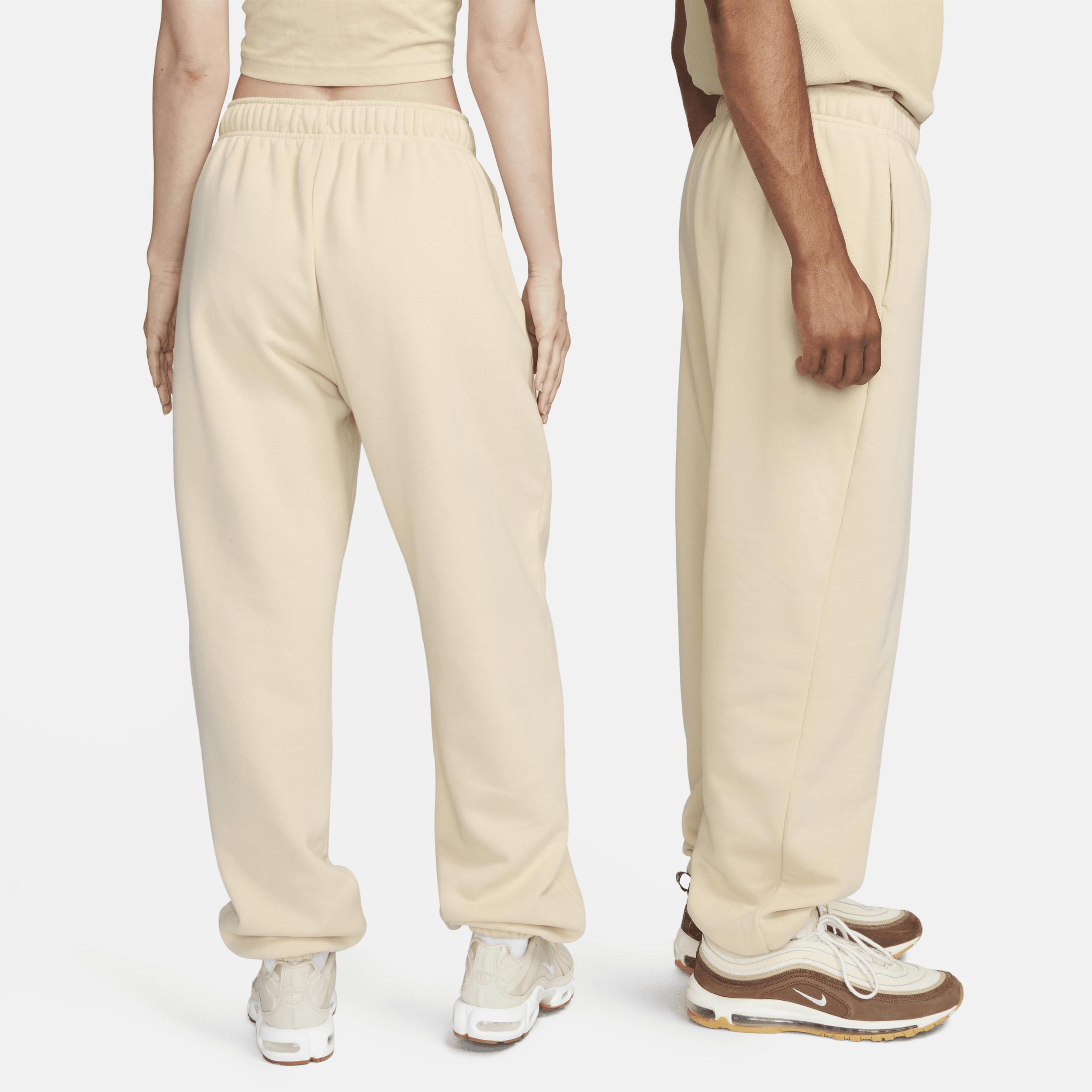 Womens Nike Sportswear Club Fleece Mid-Rise Oversized Sweatpants Product Image
