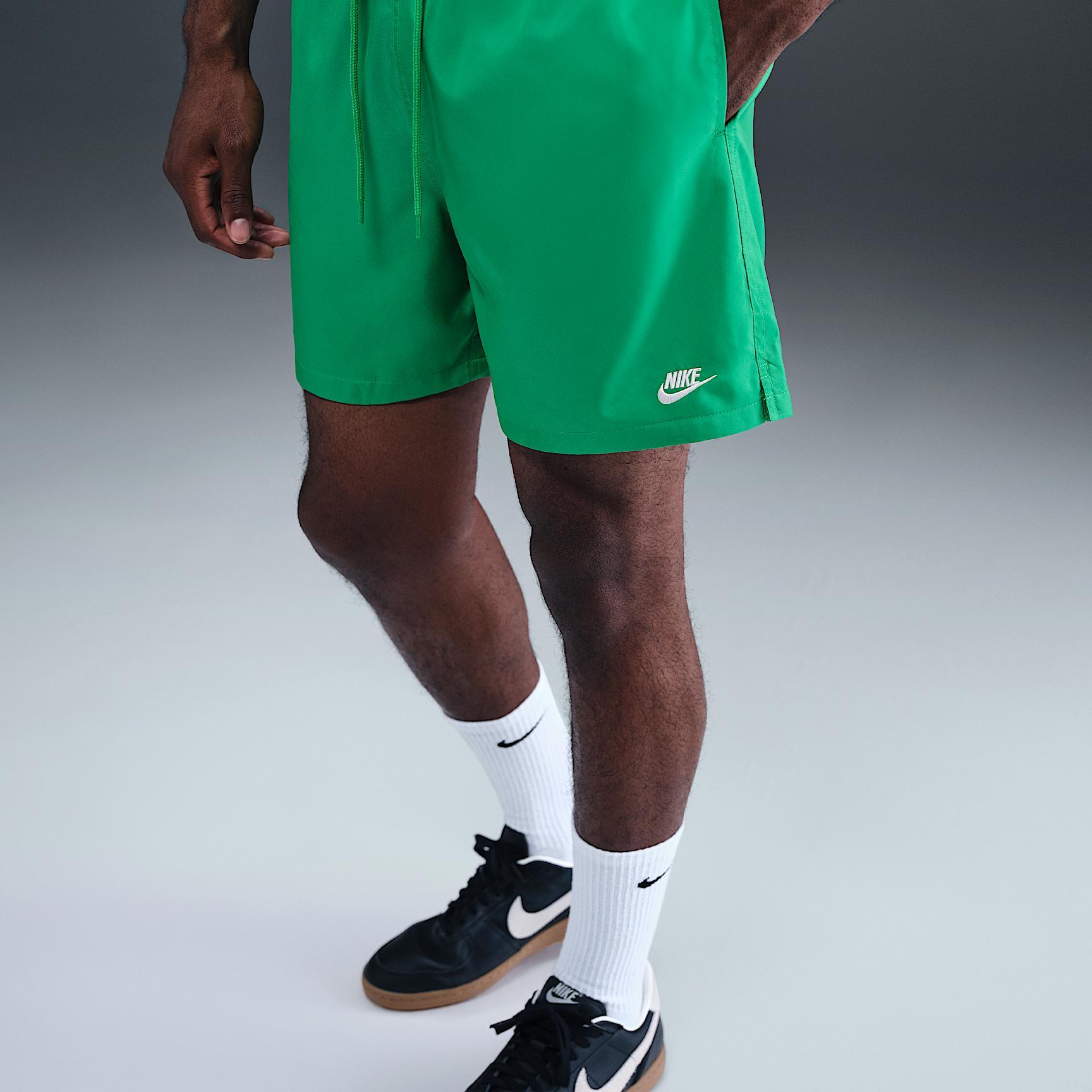 Nike Men's Club Woven Flow Shorts Product Image