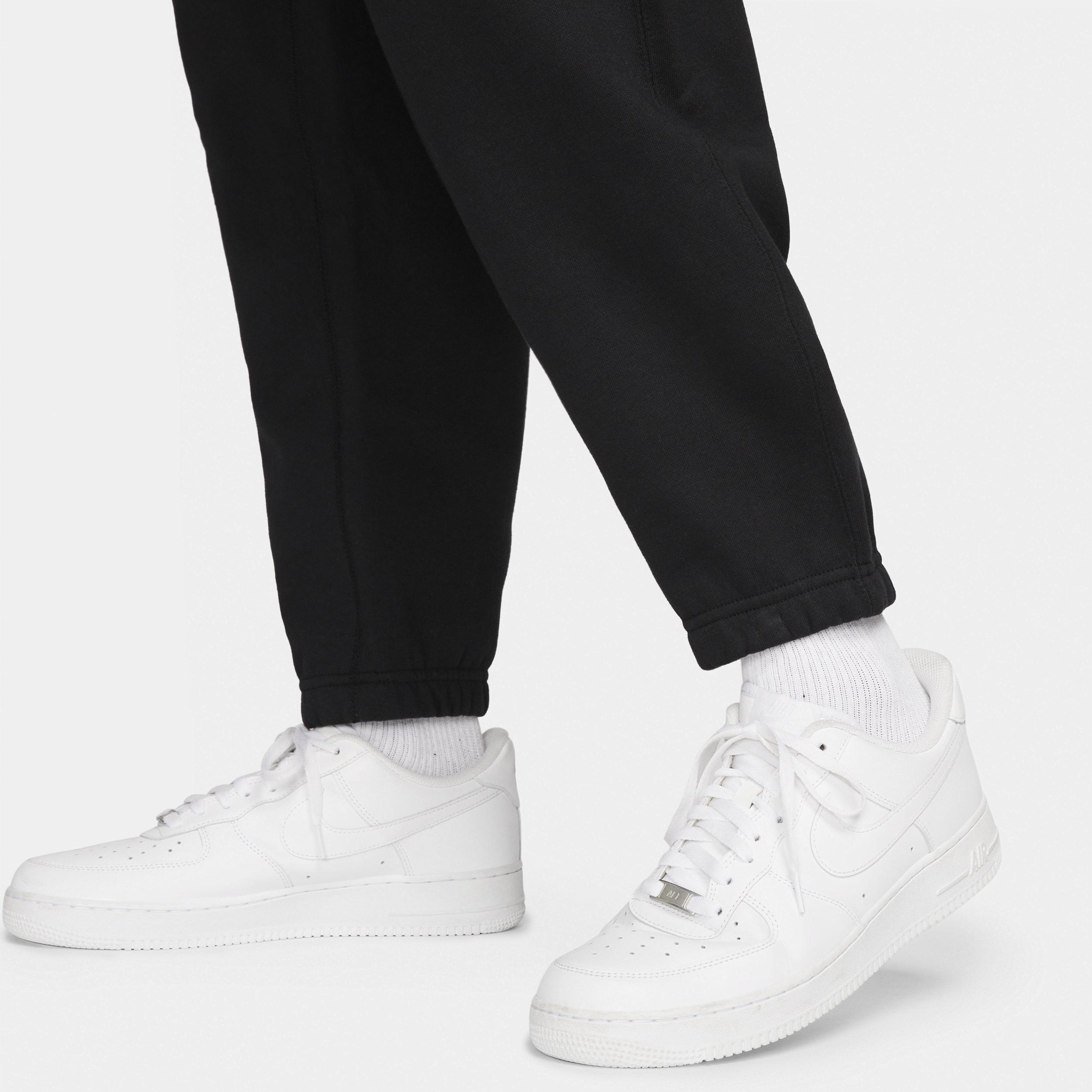 Nike Men's Solo Swoosh Fleece Pants Product Image