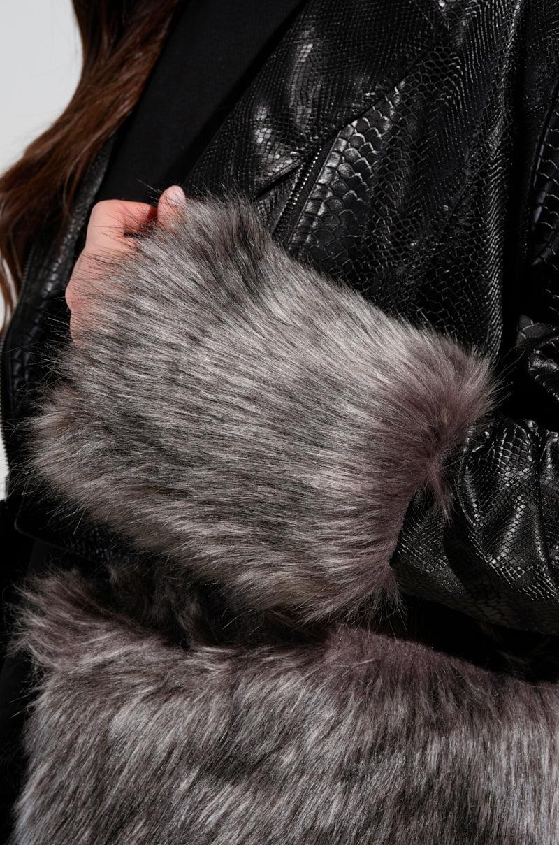 2 IN 1 MOTO FUR TRENCH Product Image