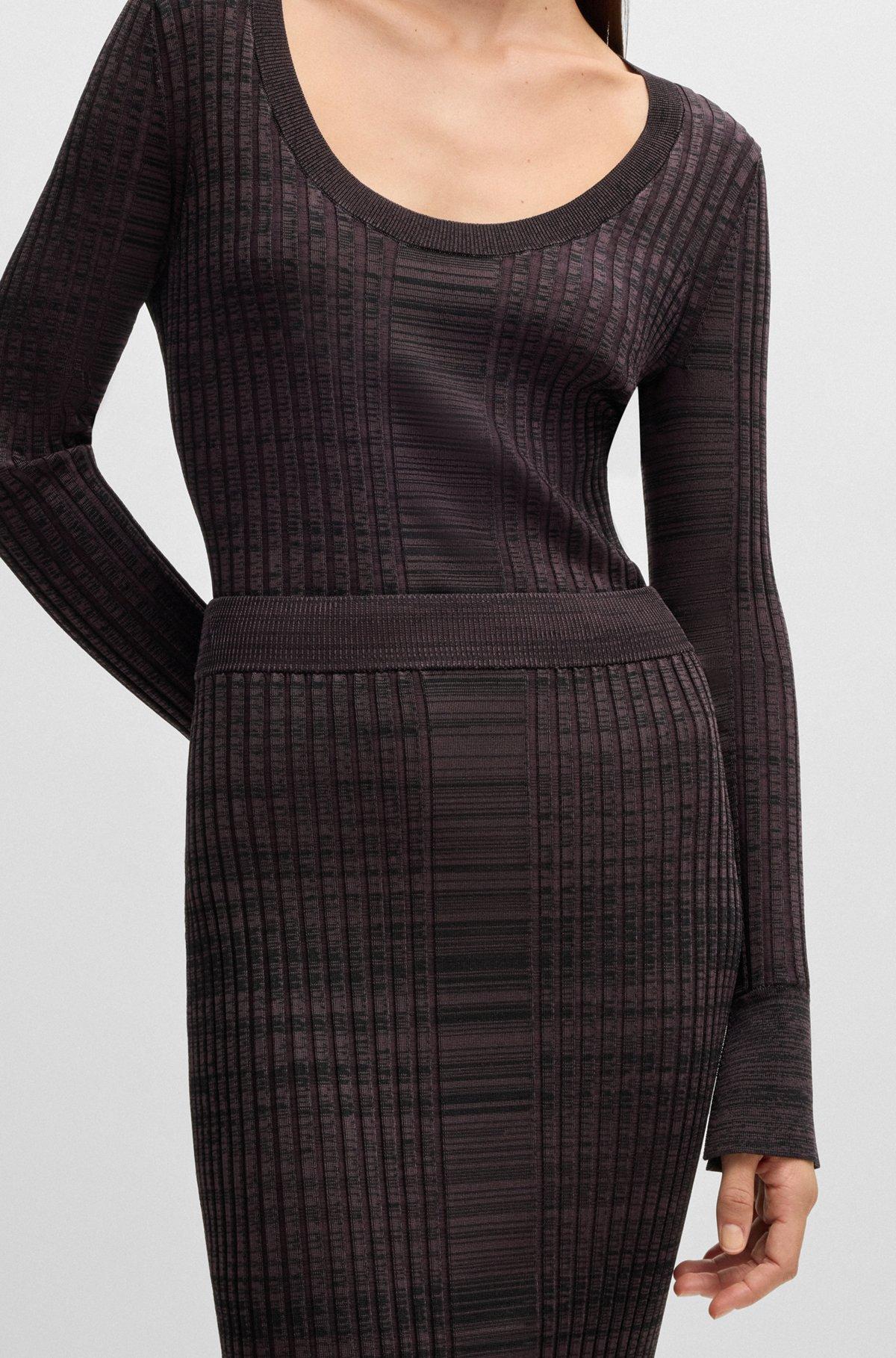 Ribbed-knit midi skirt in mouliné yarns Product Image