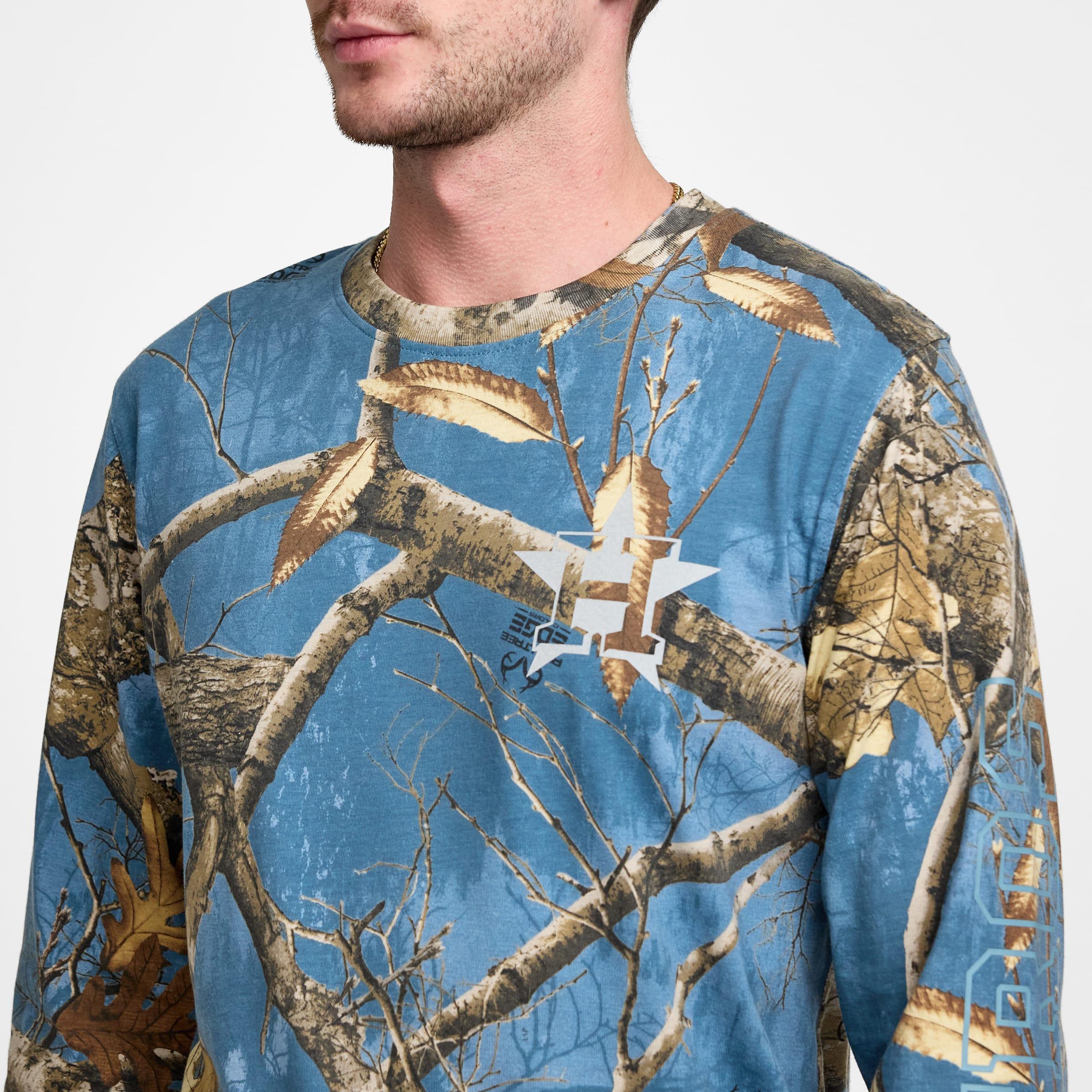 Colorado Rockies Realtree Long Sleeve T-Shirt Male Product Image