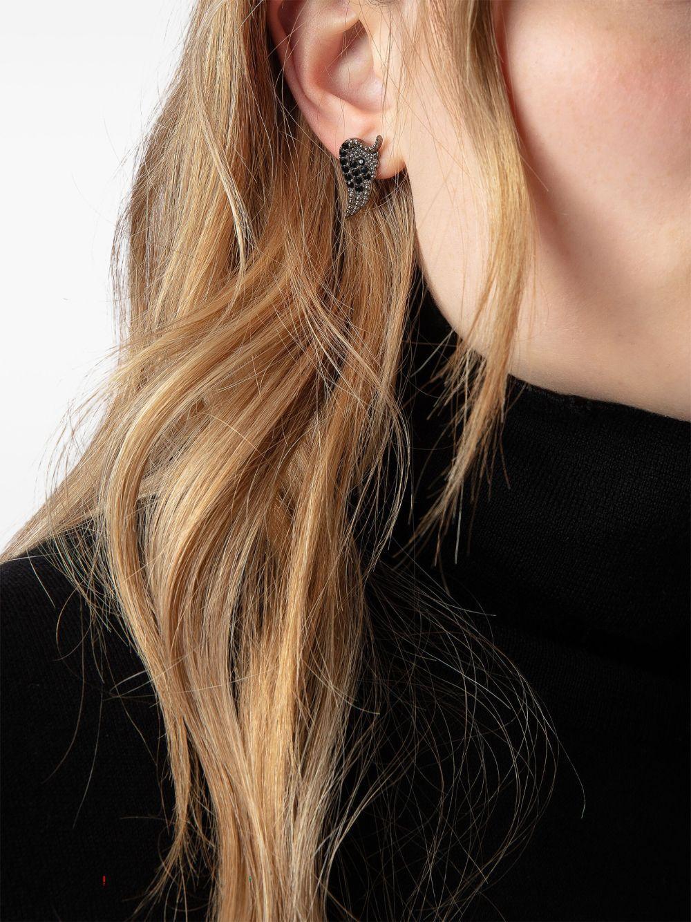 Rock stud earrings Product Image