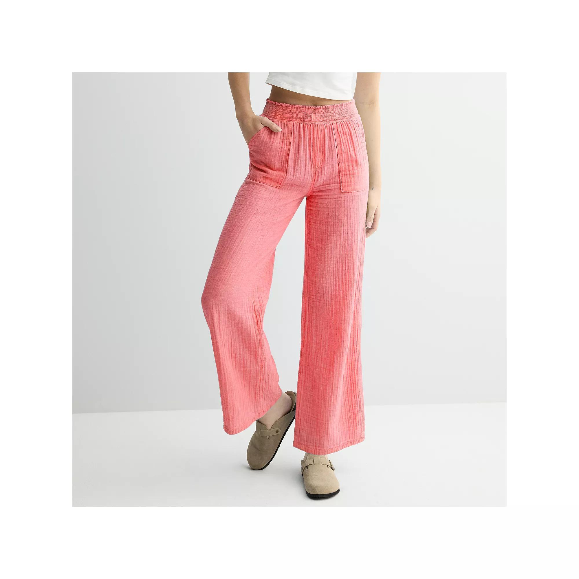 Juniors' SO® High-Rise Double Gauze Pants, Girl's, Size: Medium, Flower Product Image
