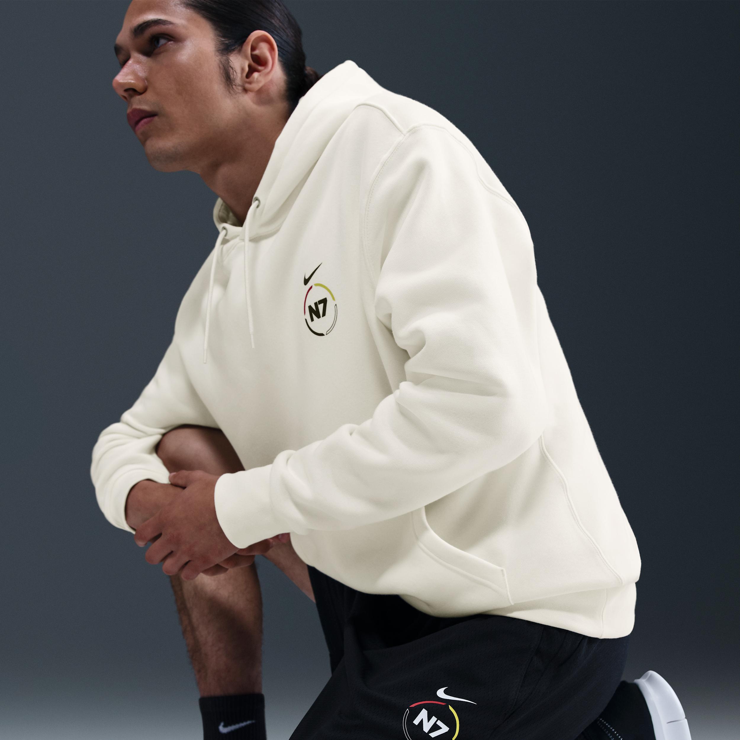 Nike Men's Club N7 Mesh Flow Shorts Product Image