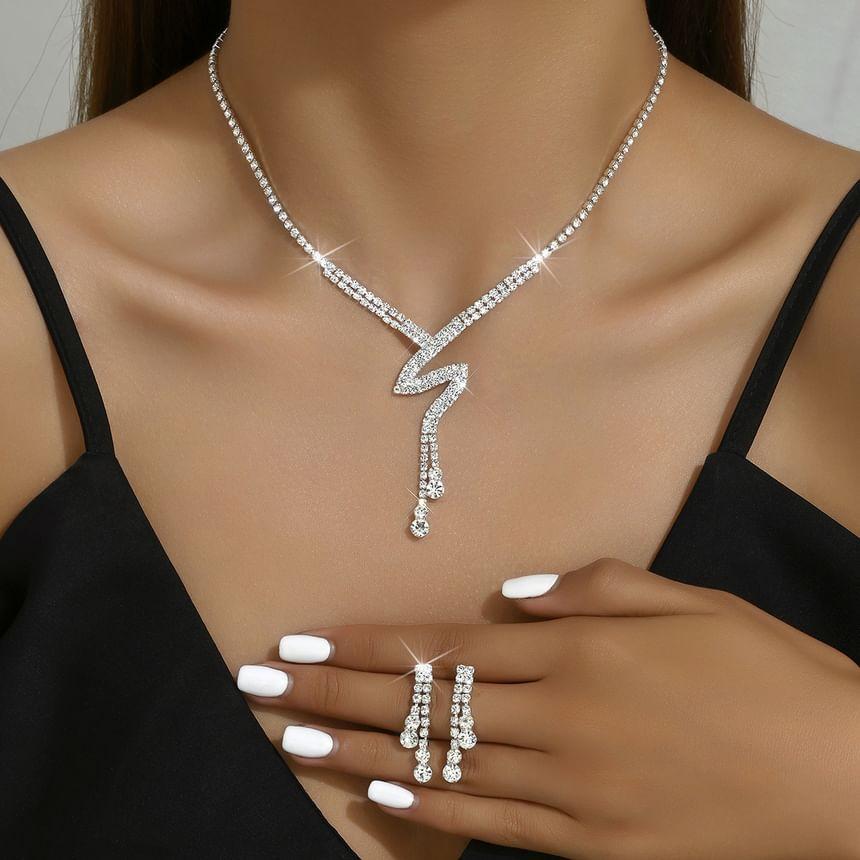 Set:  Rhinestone Alloy Lariat Necklace + Dangle Earring Product Image
