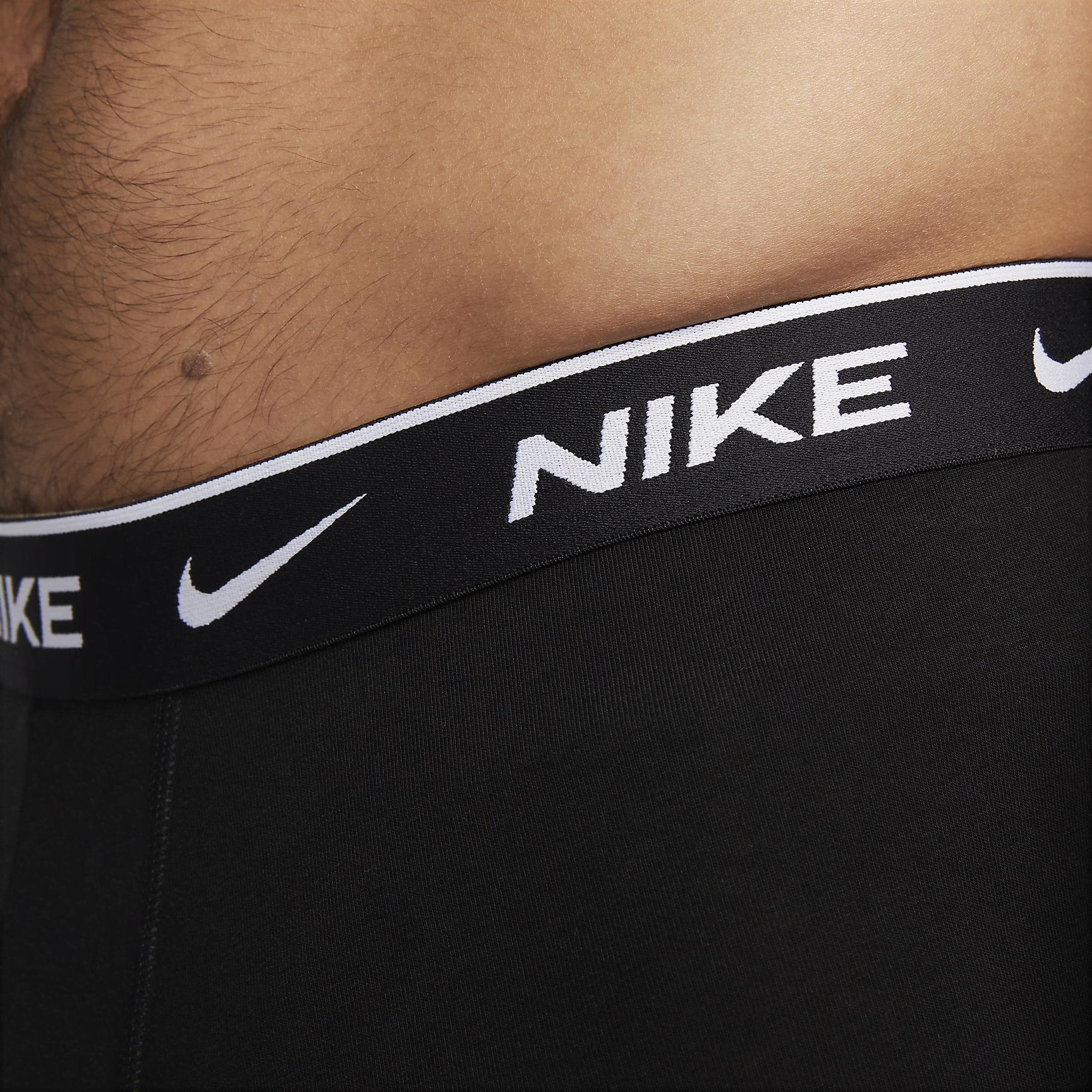 Nike Dri-FIT Essential Cotton Stretch Men's Boxer Briefs (3-Pack) Product Image