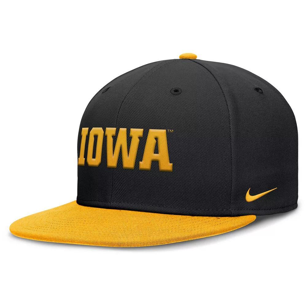 Men's Nike Black/Gold Iowa Hawkeyes Two-Tone Primetime Performance Fitted Hat, Size: 7 3/8 Product Image