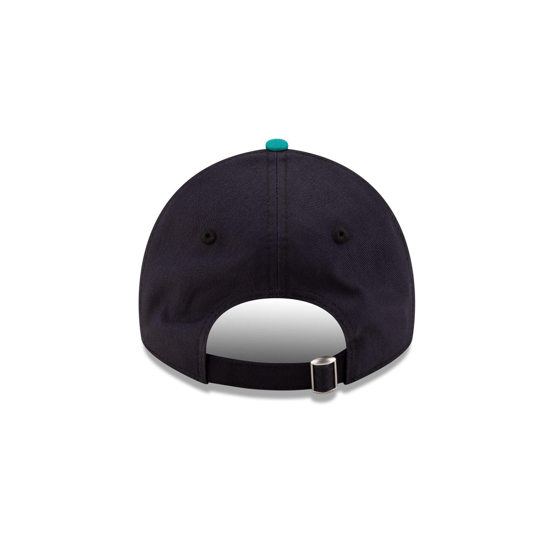 Pittsburgh Pirates Core Classic 9TWENTY Adjustable Hat Male Product Image