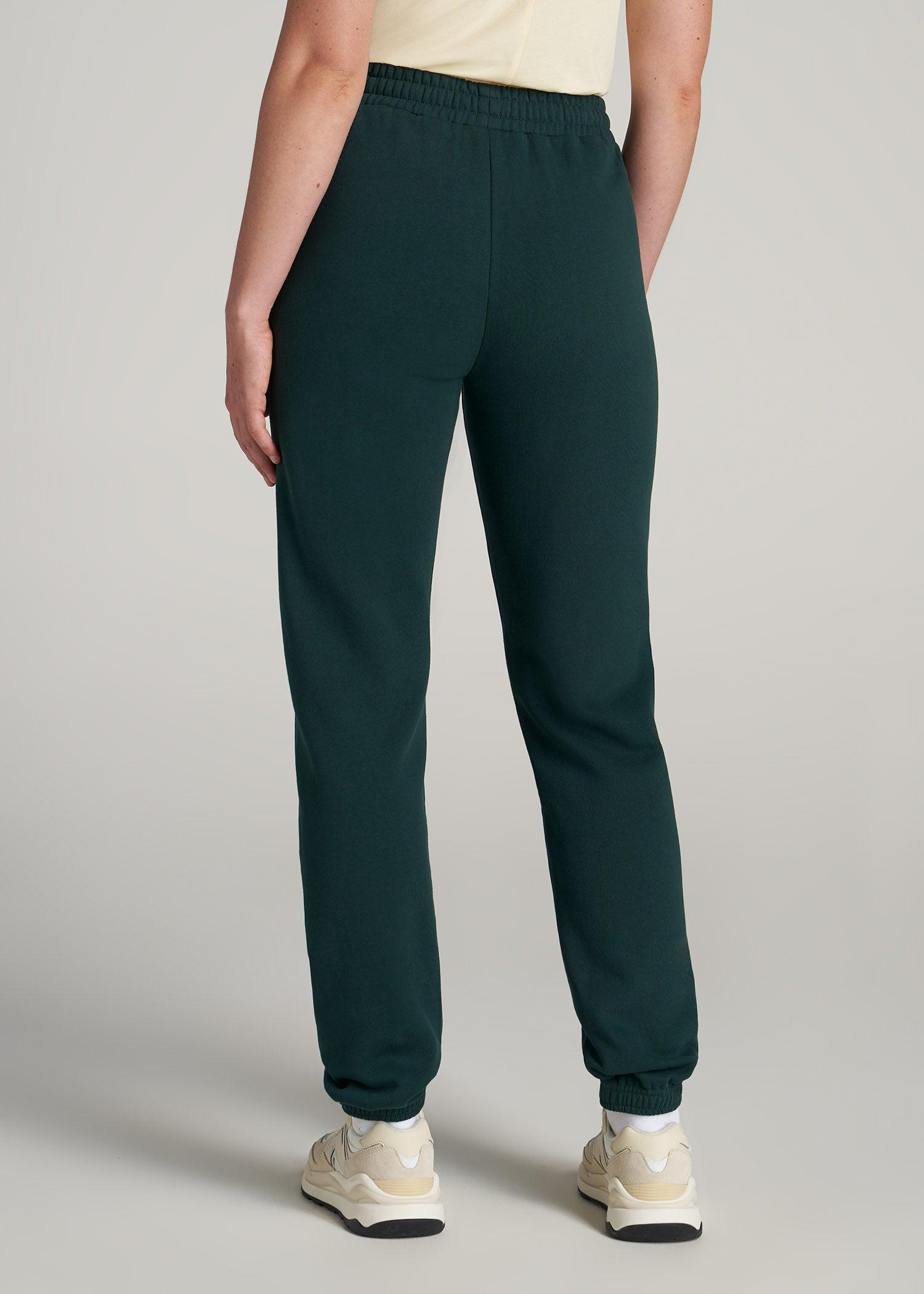 Wearever Fleece Relaxed Women's Tall Sweatpants in Emerald Product Image