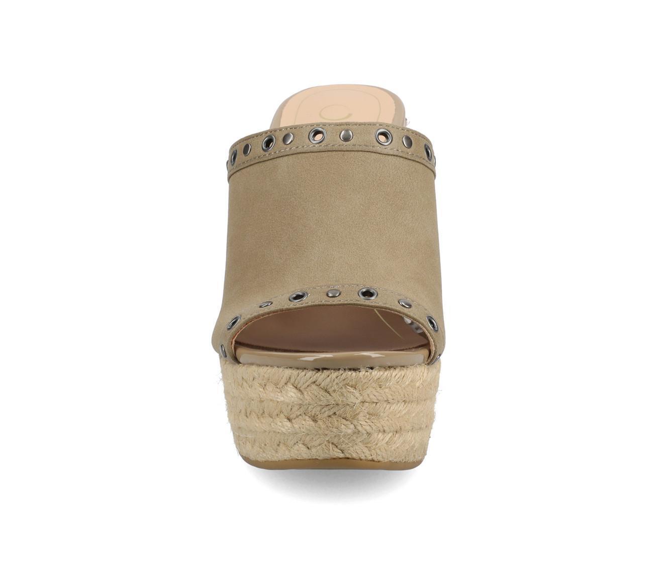 Women's Journee Collection Yari Wedges Product Image
