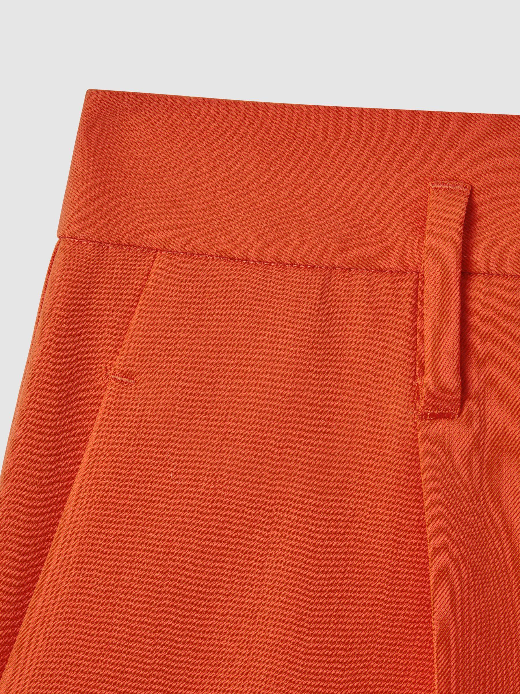 McLaren F1 Wool Blend Pleated Shorts in Papaya Product Image
