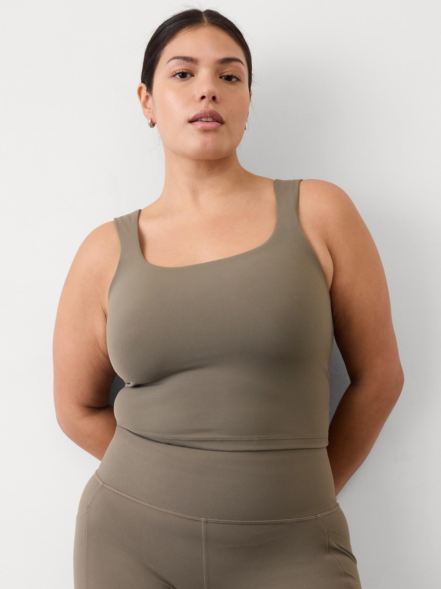 Transcend Square Neck Crop Sports Bra D-DD Product Image