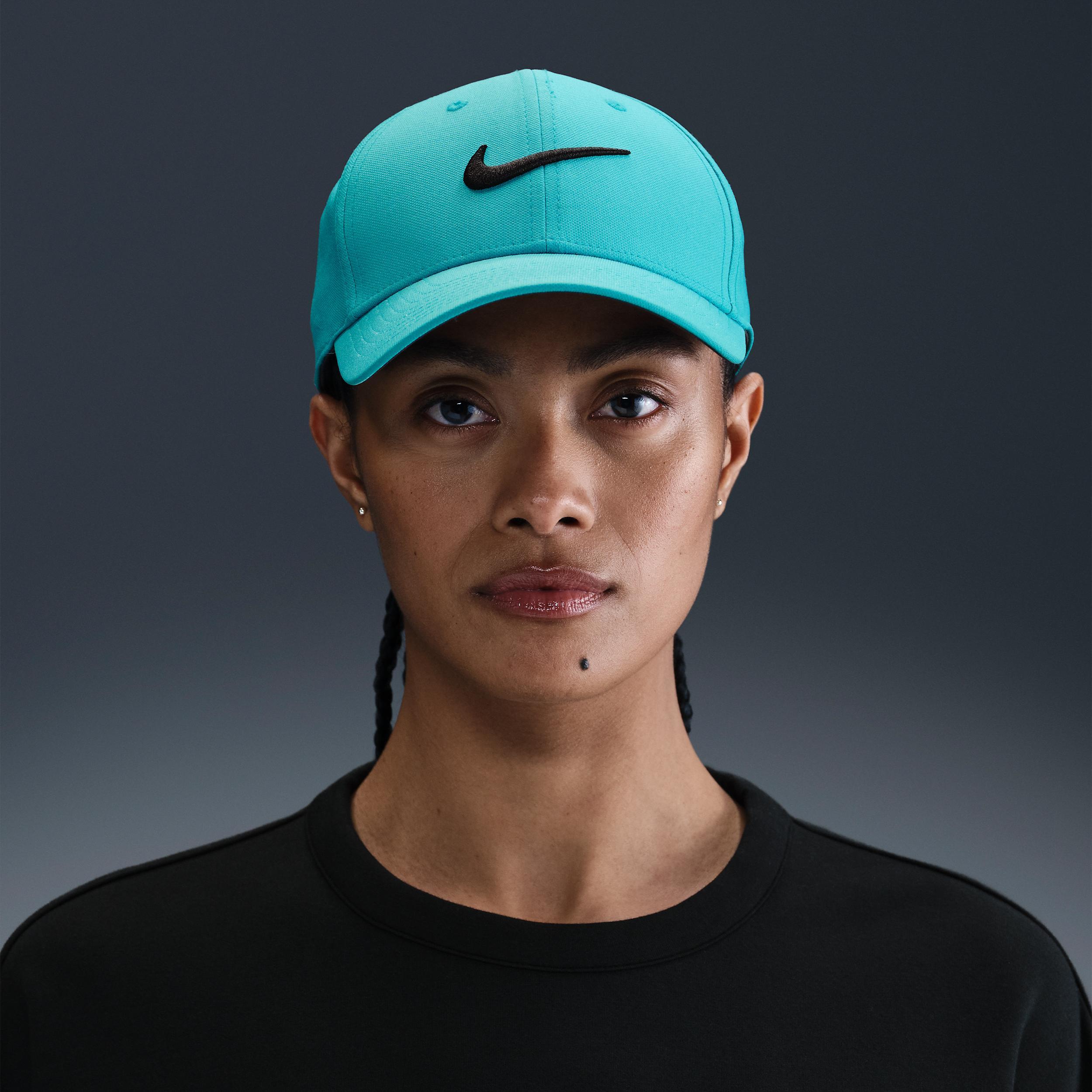 Nike Dri-FIT Club Structured Swoosh Cap Product Image