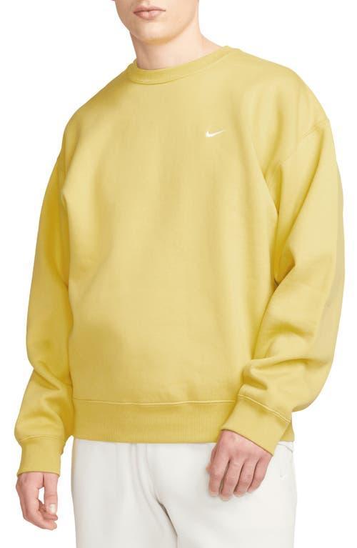 Nike Men's Solo Swoosh Fleece Crew Product Image