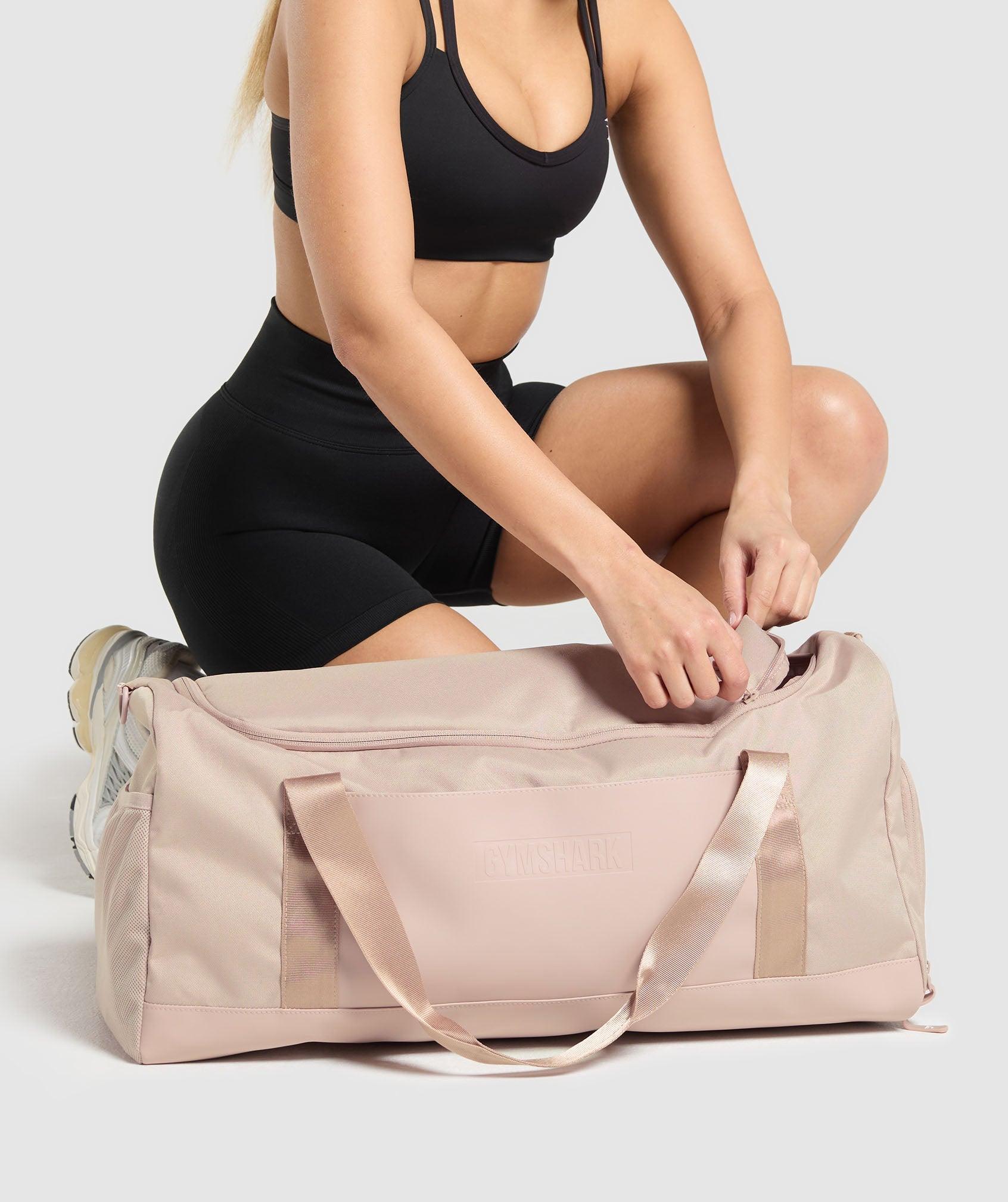 Gymshark Everyday Gym Bag Medium - Muted Pink Unisex Product Image