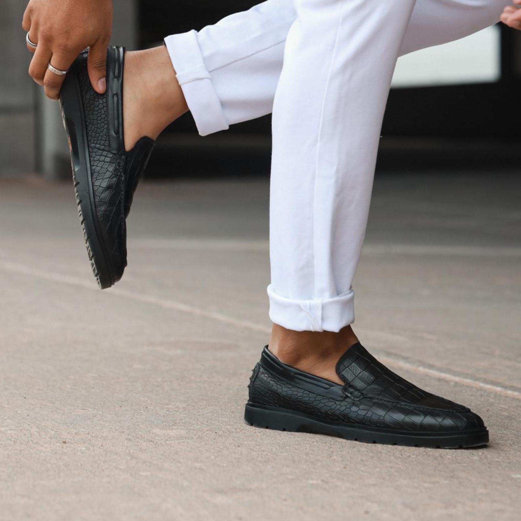 28's Venetian Leather Low Top Product Image